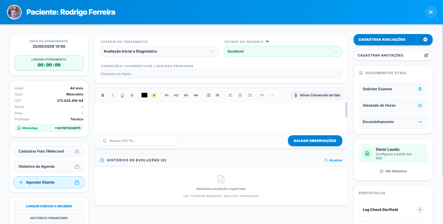 Interface de Prontuário (Light Mode)